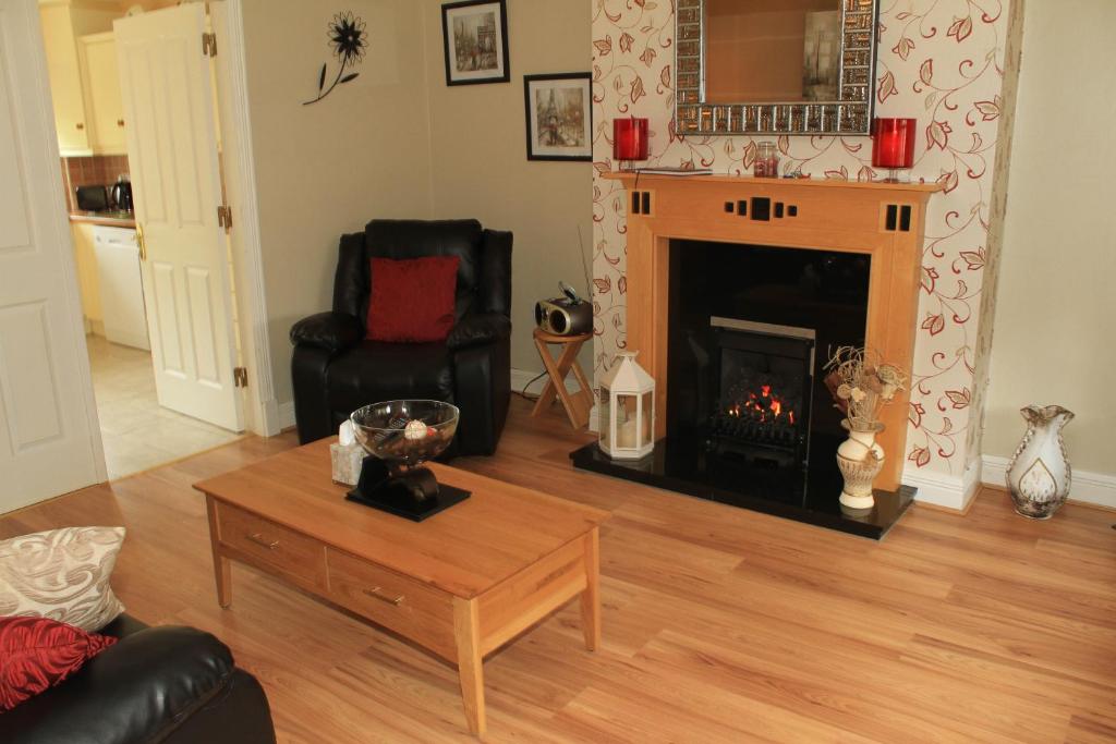 Garden View Self Catering Lough Rynn room 3