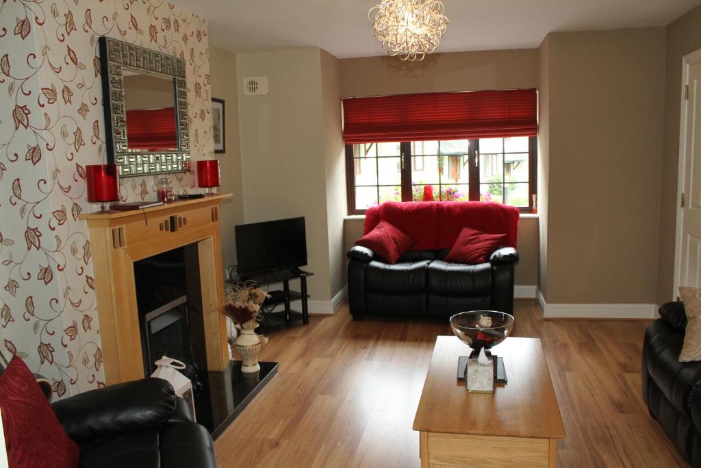 Garden View Self Catering Lough Rynn room 5